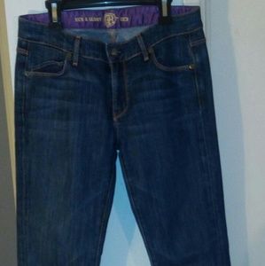 Womens like new jeans